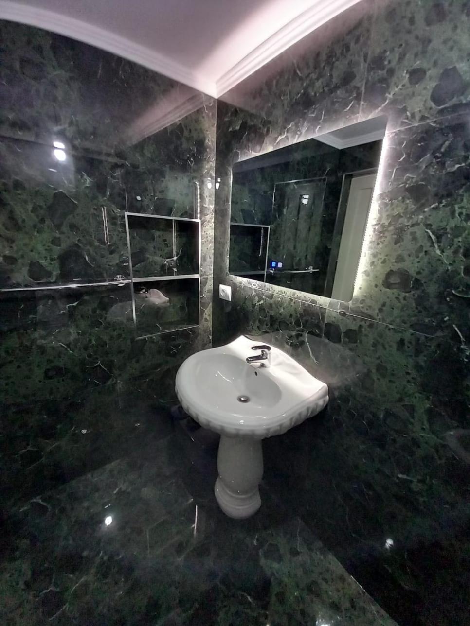 Villa Heljos Apartaments Vlore Room photo