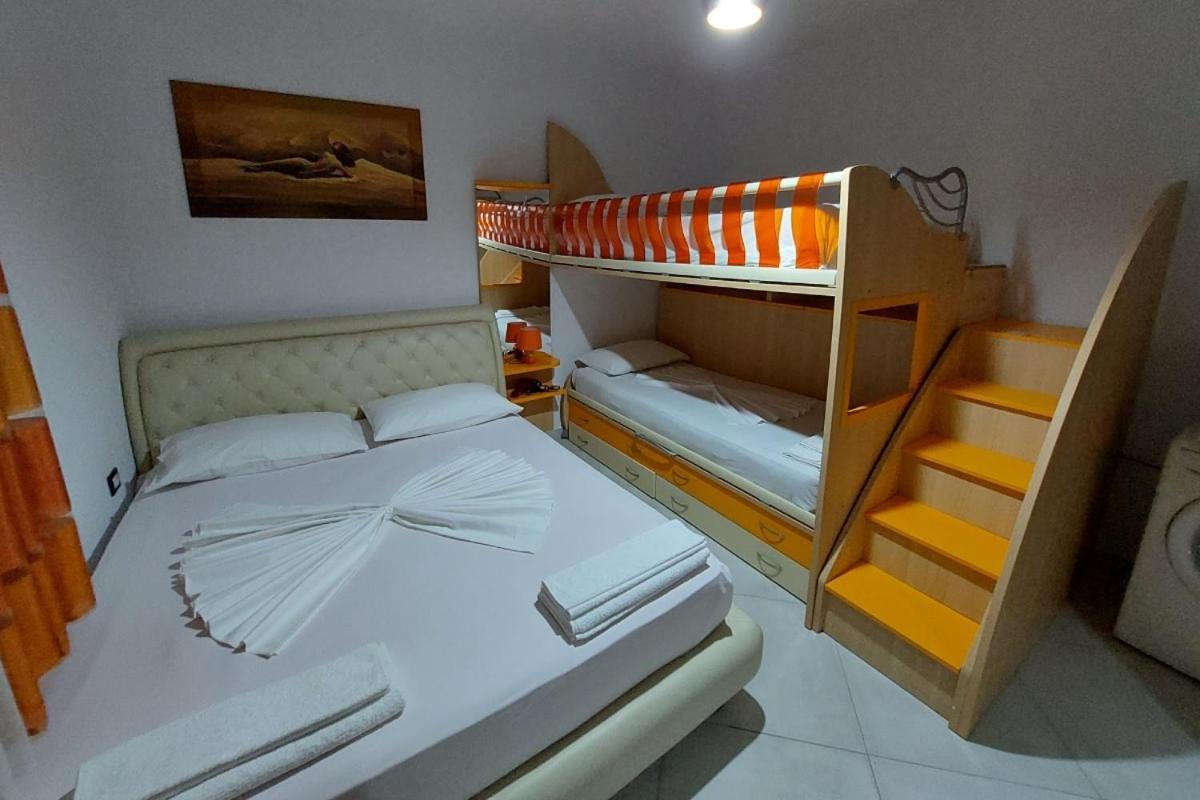 Villa Heljos Apartaments Vlore Room photo